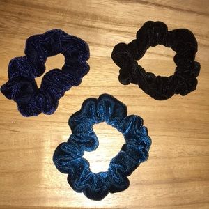 3 Hair Scrunchies